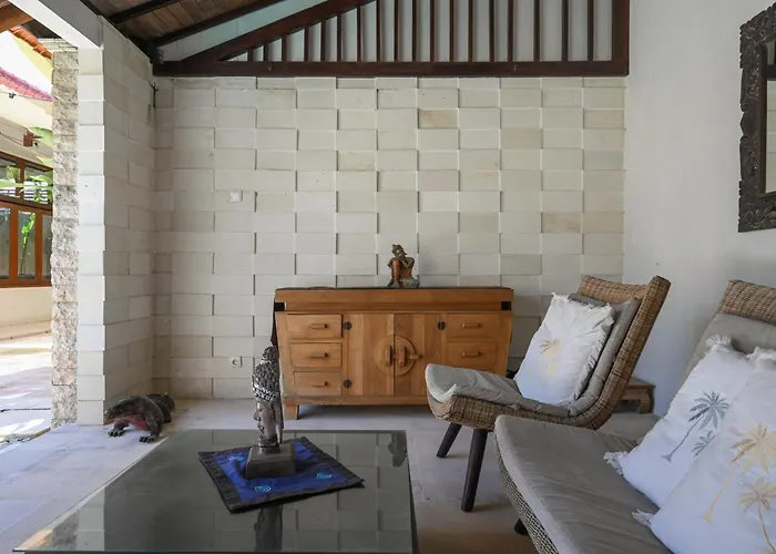 Rumah Kedua - 3 Bedrooms , ヴィラ スミニャック