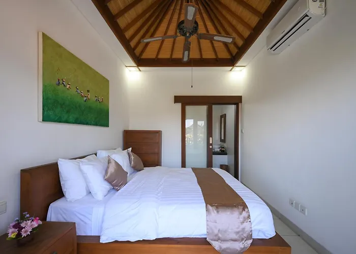 Rumah Kedua - 3 Bedrooms , *