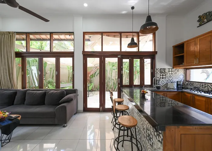 Rumah Kedua - 3 Bedrooms , *