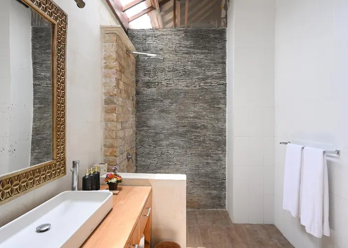 Rumah Kedua - 3 Bedrooms , * スミニャック